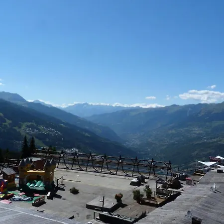 Apartament Tournavelles - 2 Pieces 5 Personnes Au Pied Des Pistes Et Des Commerces, Proche De L'esf Et De La Garderie Dans Le Village Des Vill Mae-2083
